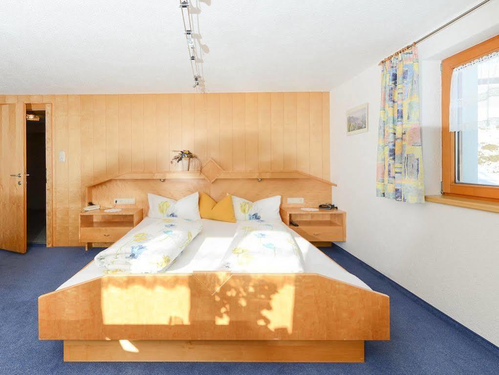 Hotel Haus Furka à Damüls Extérieur photo