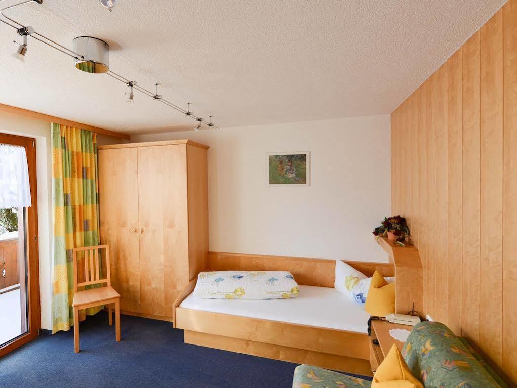 Hotel Haus Furka à Damüls Extérieur photo